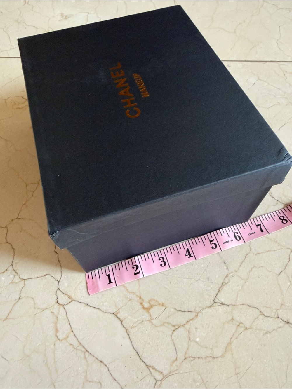 CHANEL compact mirror portable Black Embossed Leather Card Sleeve in box - Picture 10 of 12